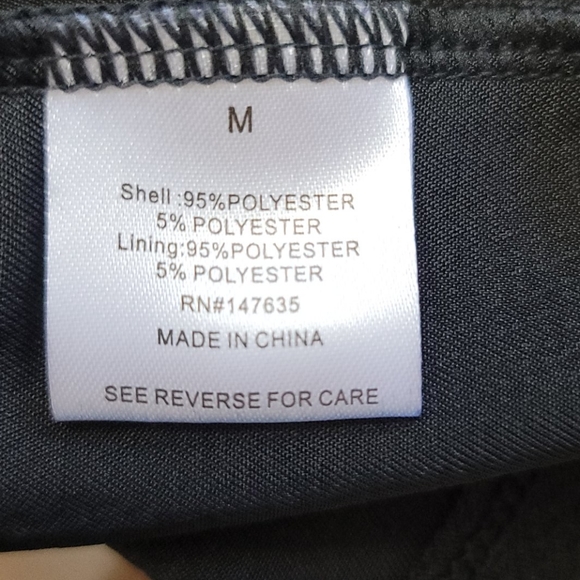 🆕️ Little Black Dress - Picture 8 of 8